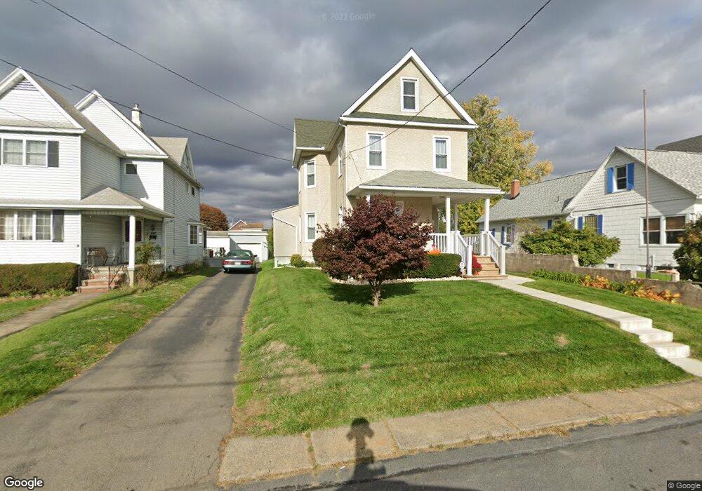 615 E Warren St, Dunmore, PA 18512 - photo 1