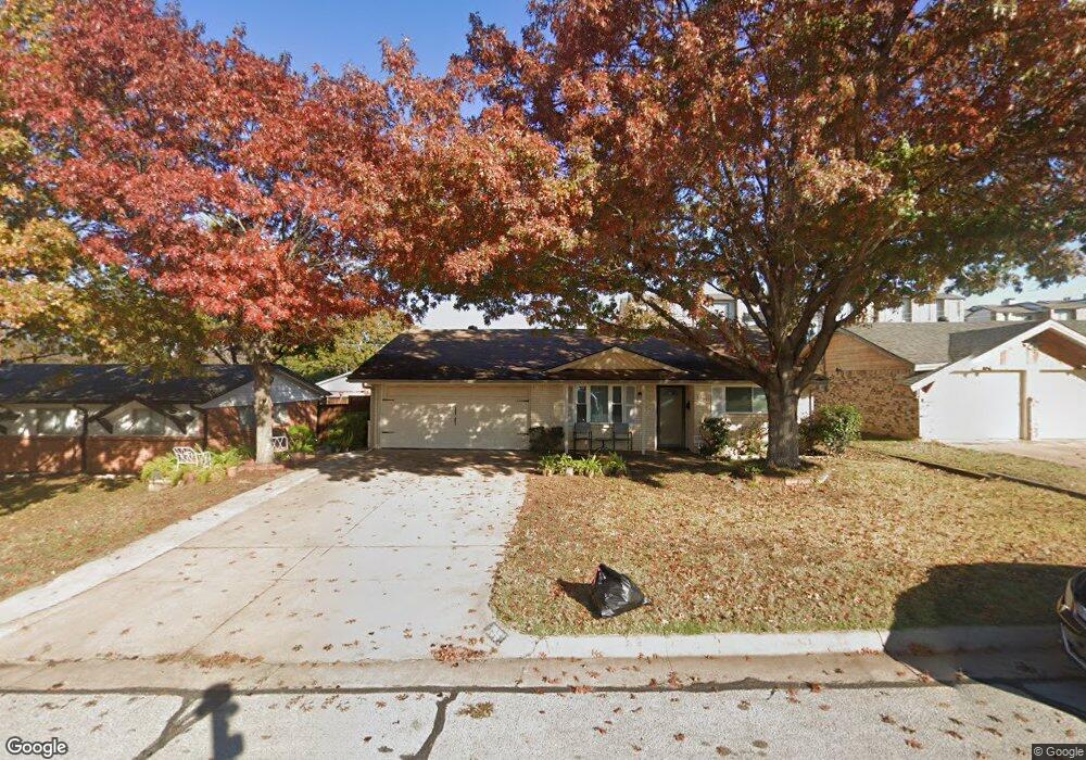 255 Belle St, Bedford, TX 76022 - photo 1