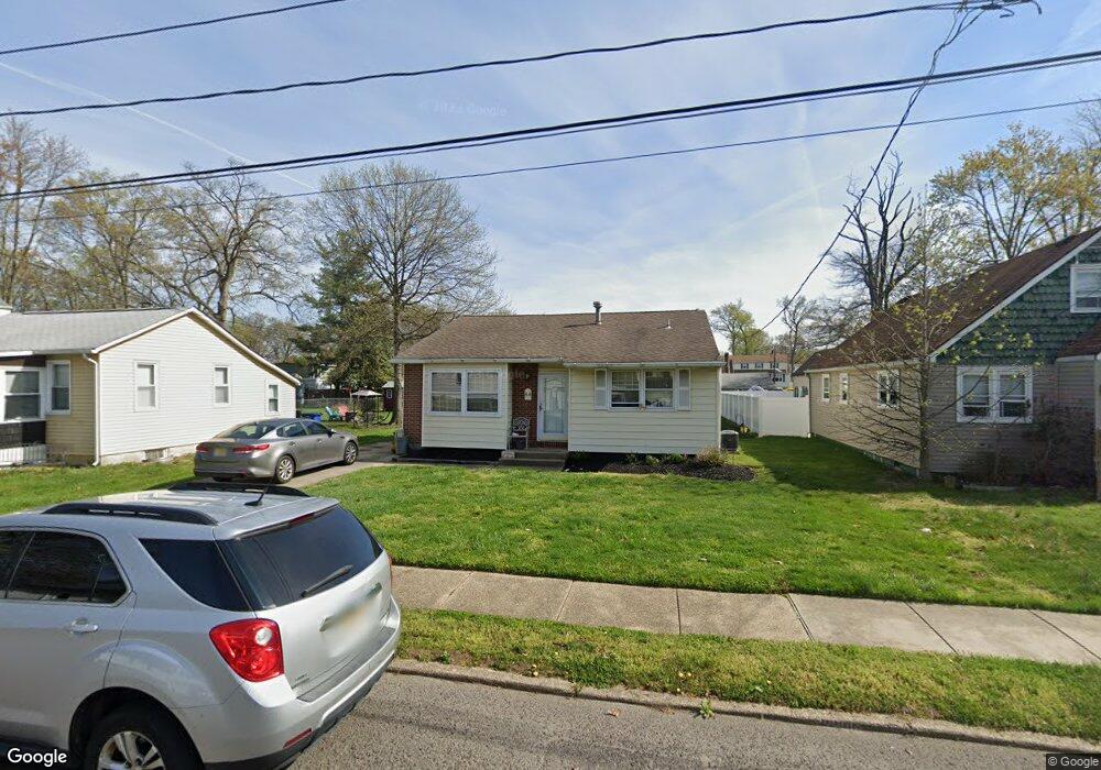 227 Crawford Ave, Maple Shade, NJ 08052 - photo 1