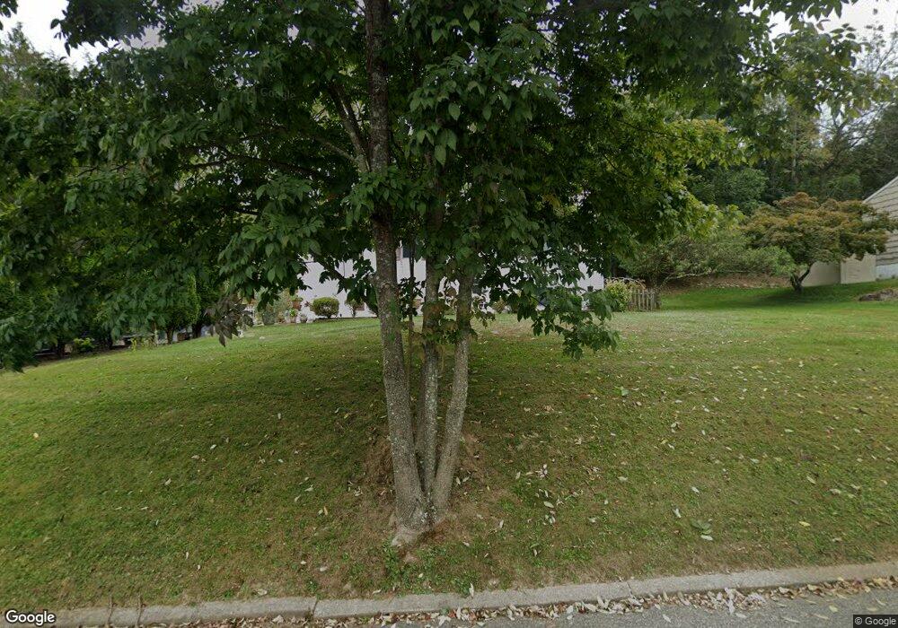 7 Autumn Ln, Hackettstown, NJ 07840 - photo 1