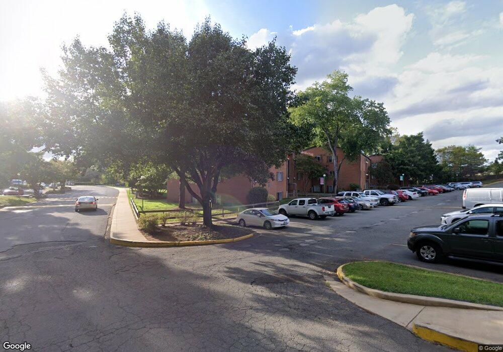 7498 Prince Charles Ct, Manassas, VA 20111 - photo 1