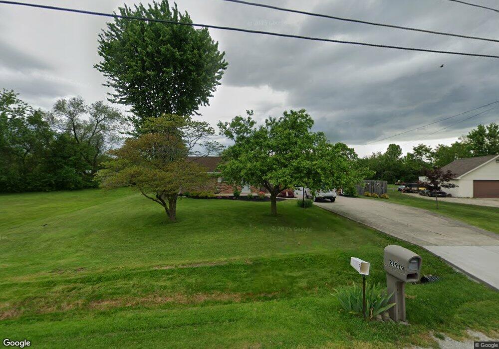 21919 W Middlesex Dr N, Genoa, OH 43430 - photo 1