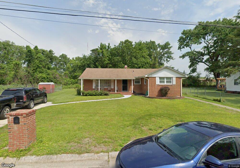 5708 Burgess Rd, District Heights, MD 20747 - photo 1