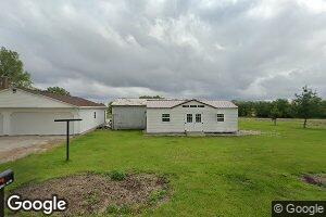 24376 E 1st Rd, Waggoner, IL 62572