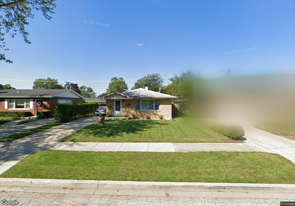 2432 N Jackson St, Waukegan, IL 60087 - photo 1