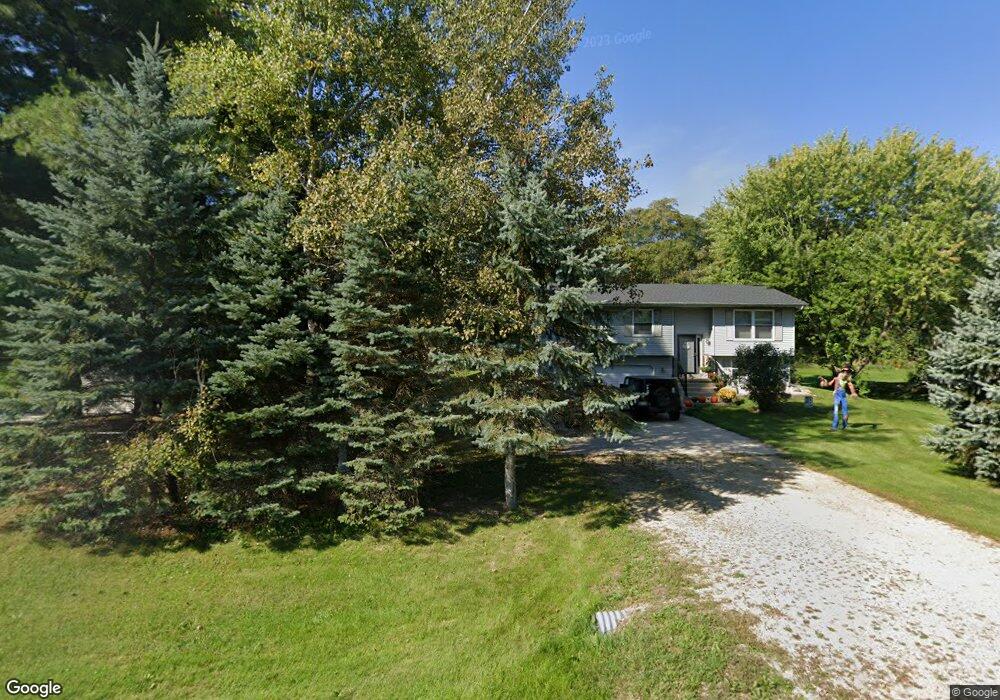 5230 S Driftwood Dr, Janesville, WI 53546 - photo 1