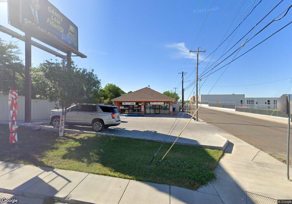 301 E Gustavus St, Laredo, TX 78040 - photo 1