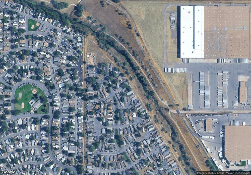 17585 E 18th Place, Aurora, CO 80011 - photo 1