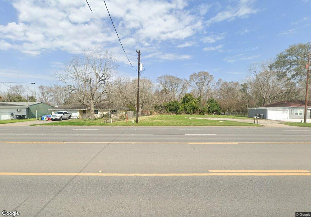 2140 W Highway 6 unit A, Alvin, TX 77511 - photo 1