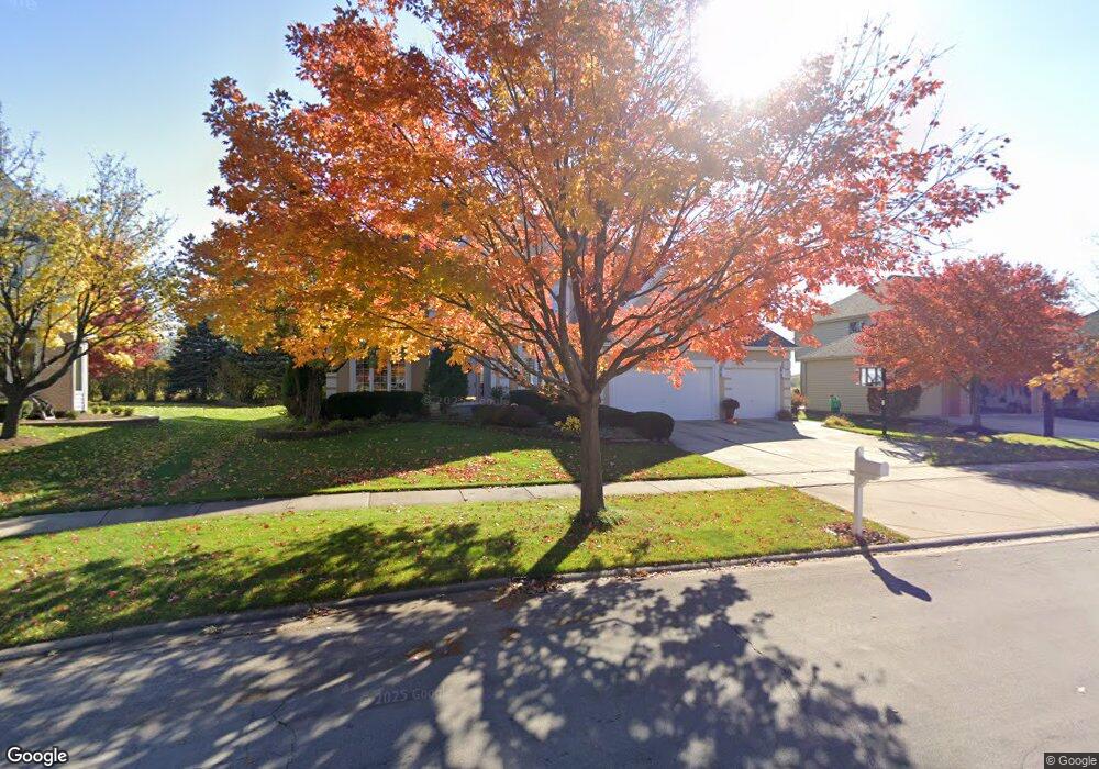 339 Avena Cir, Naperville, IL 60565 - photo 1