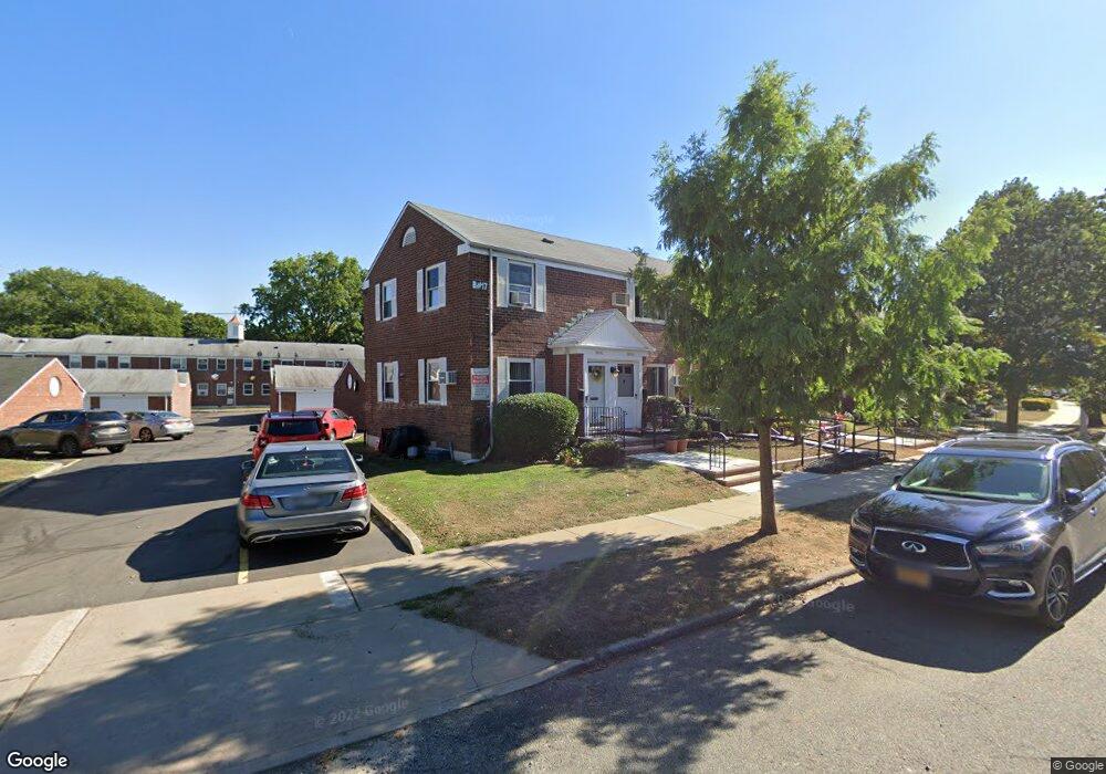 245-52B 76 Ave unit 2, Bellerose, NY 11426 - photo 1