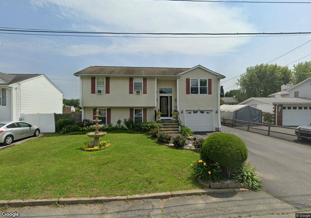 131 Carman St, Cranston, RI 02910 - photo 1