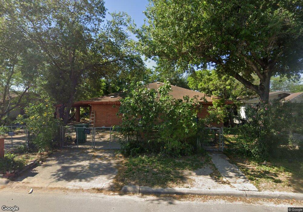 220 E Diaz St, Pharr, TX 78577 - photo 1