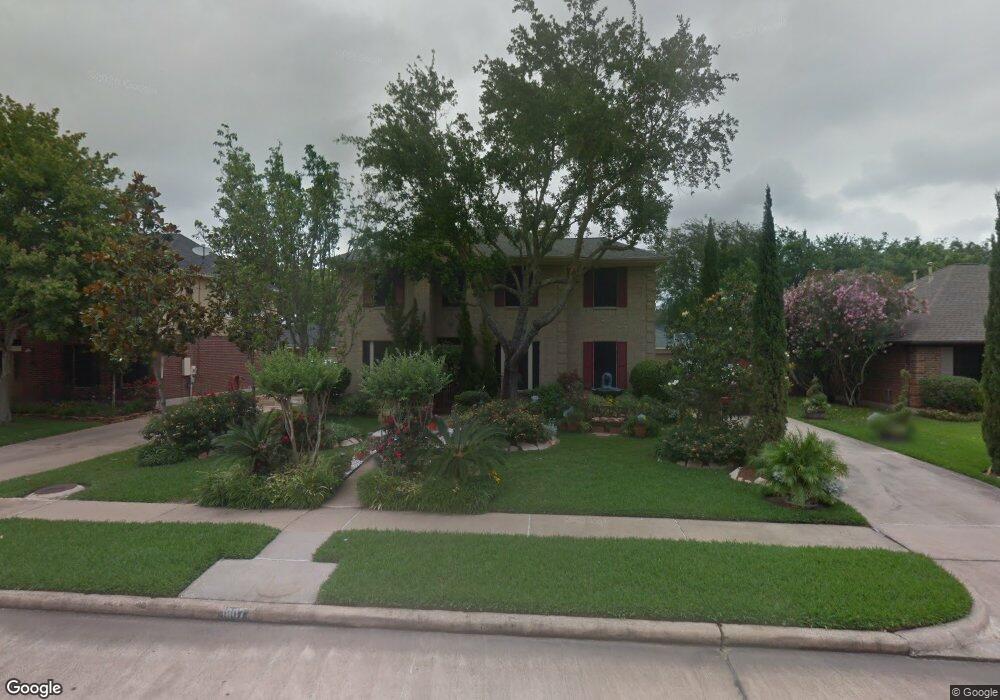 1807 La Salle St, Friendswood, TX 77546 - photo 1