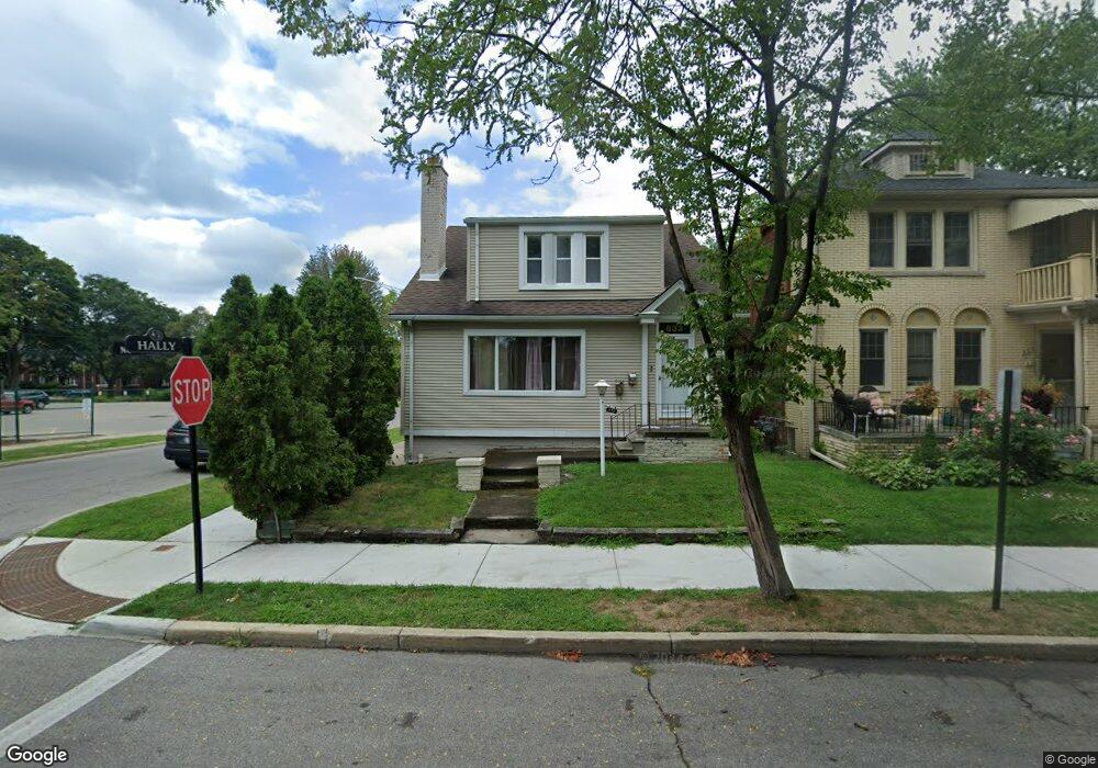 833 Nottingham Rd, Grosse Pointe Park, MI 48230 - photo 1