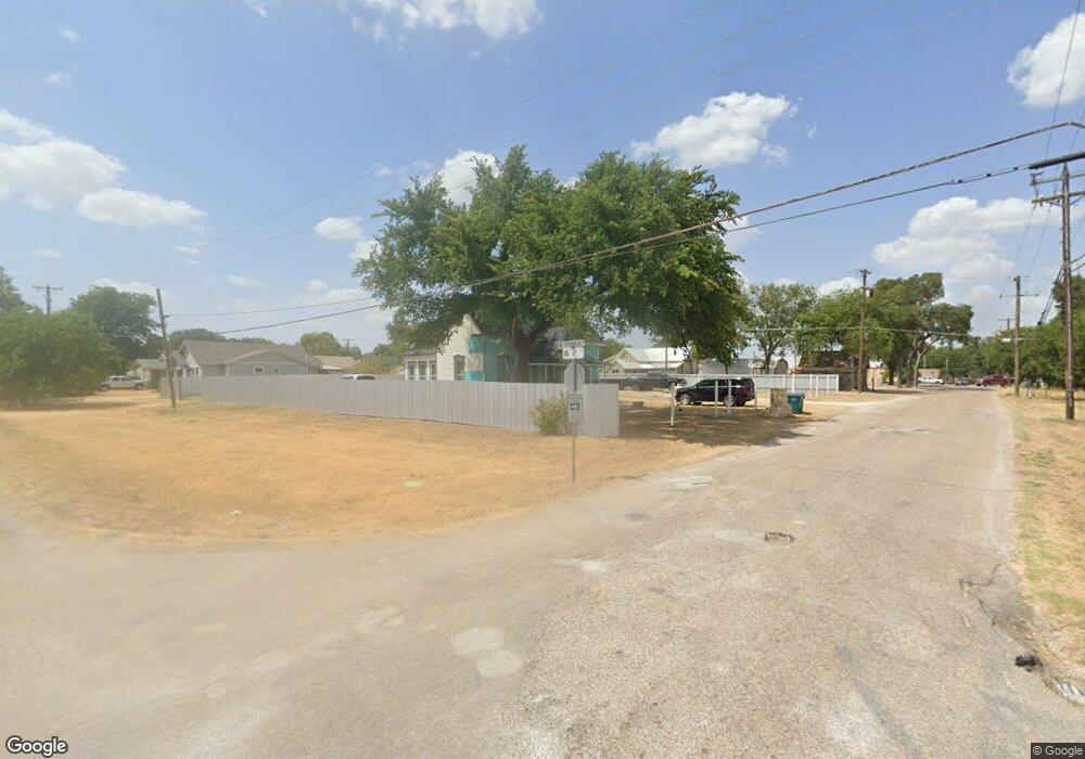204 Franklin Rd, Eddy, TX 76524 - photo 1