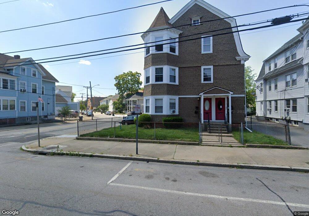 423 West Ave, Pawtucket, RI 02860 - photo 1