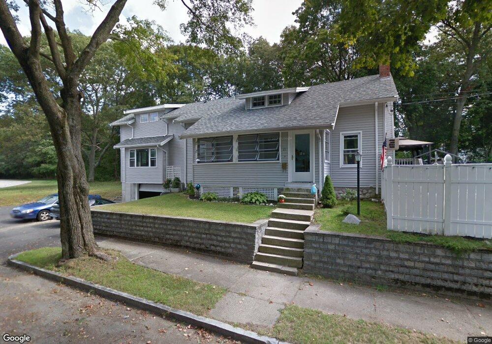 21 Wilson Ave, Wakefield, MA 01880 - photo 1