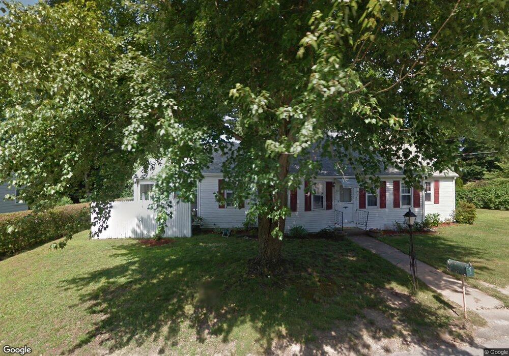 5 Hawkins St, Greenville, RI 02828 - photo 1