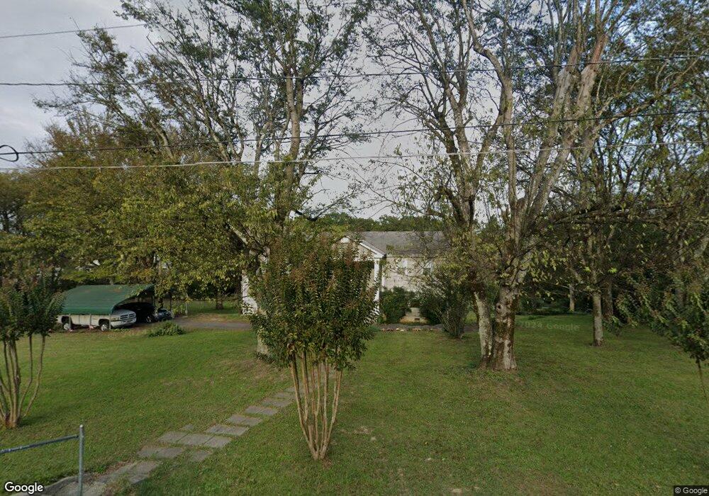 711 Kingree Rd, Shelbyville, TN 37160 - photo 1