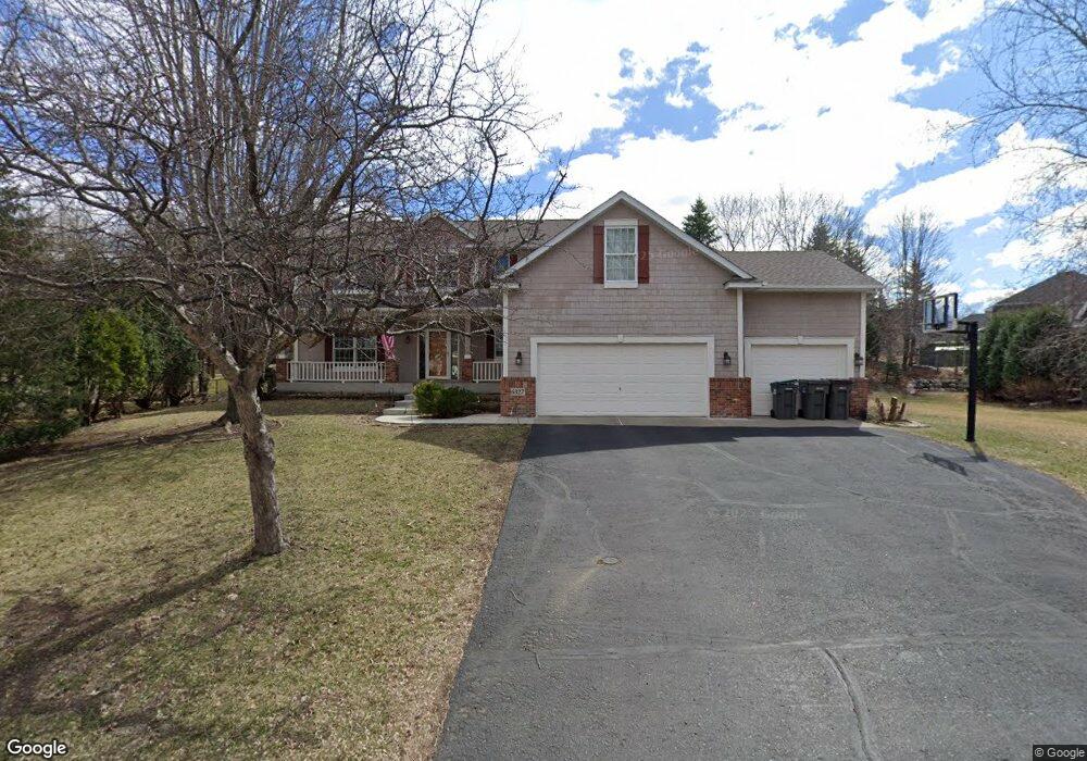 6327 Heathbrook Dr, Eden Prairie, MN 55346 - photo 1