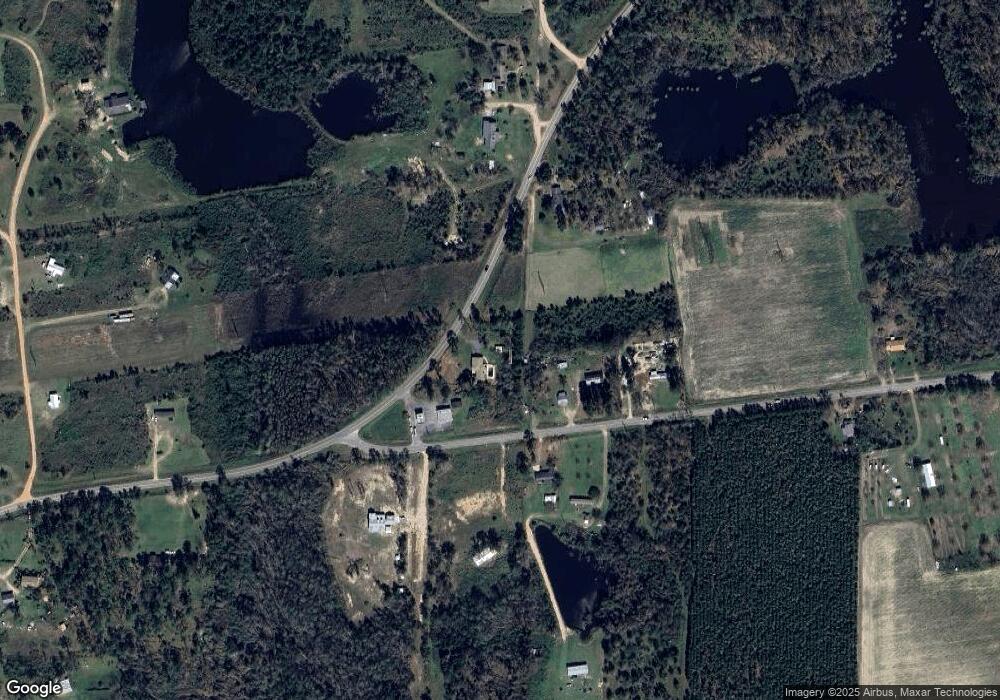 2890 New Forest Hwy, Douglas, GA 31533 - photo 1