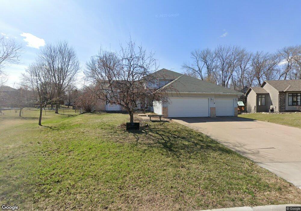 7001 Ximines Ln N, Maple Grove, MN 55369 - photo 1