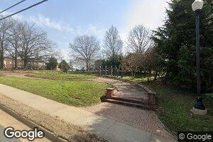 4998 Lee Hwy, Arlington, VA 22207