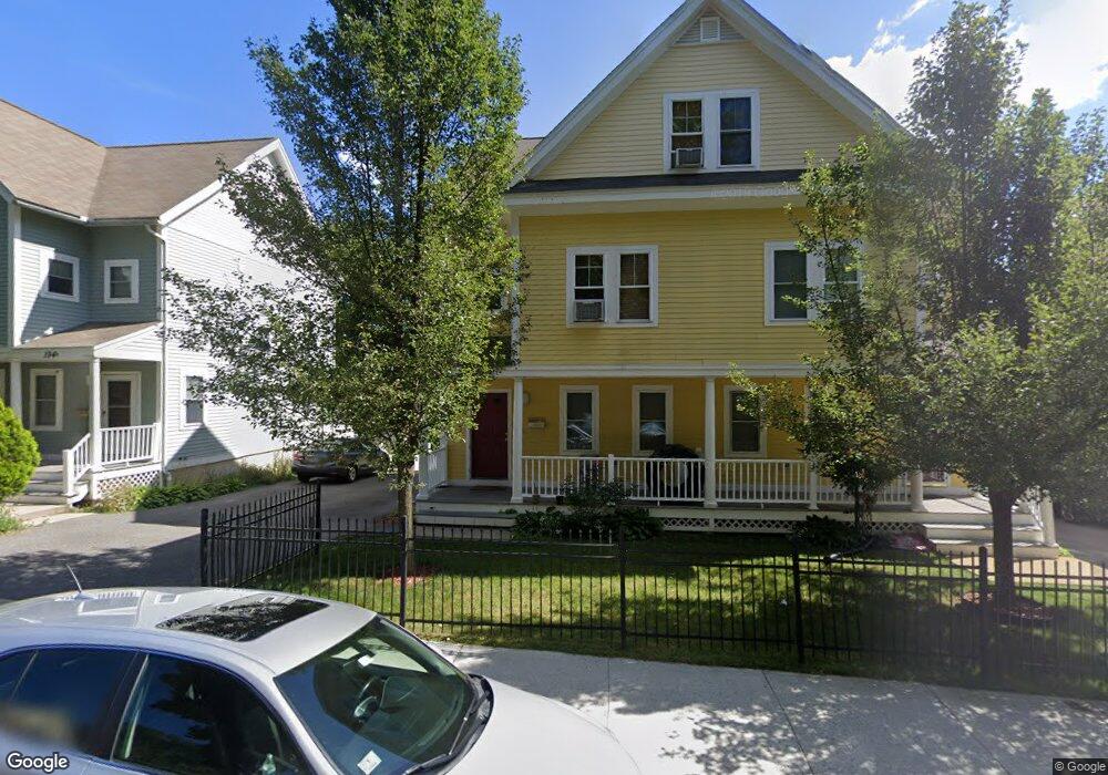 196A Beacon St, Worcester, MA 01610 - photo 1