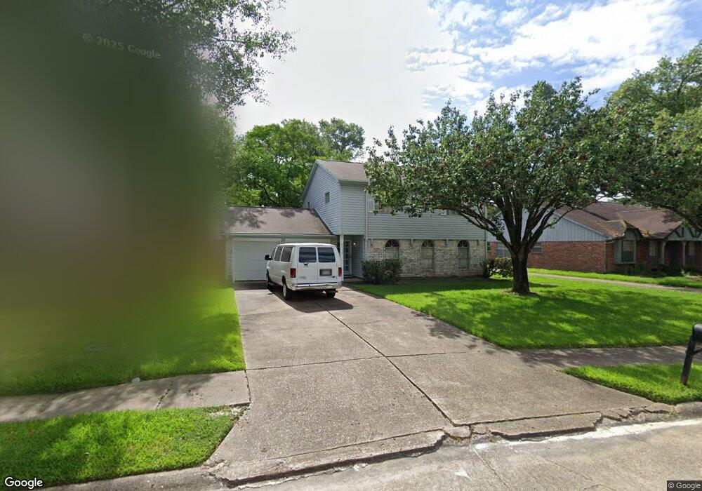 8910 Landwood Dr, Houston, TX 77040 - photo 1