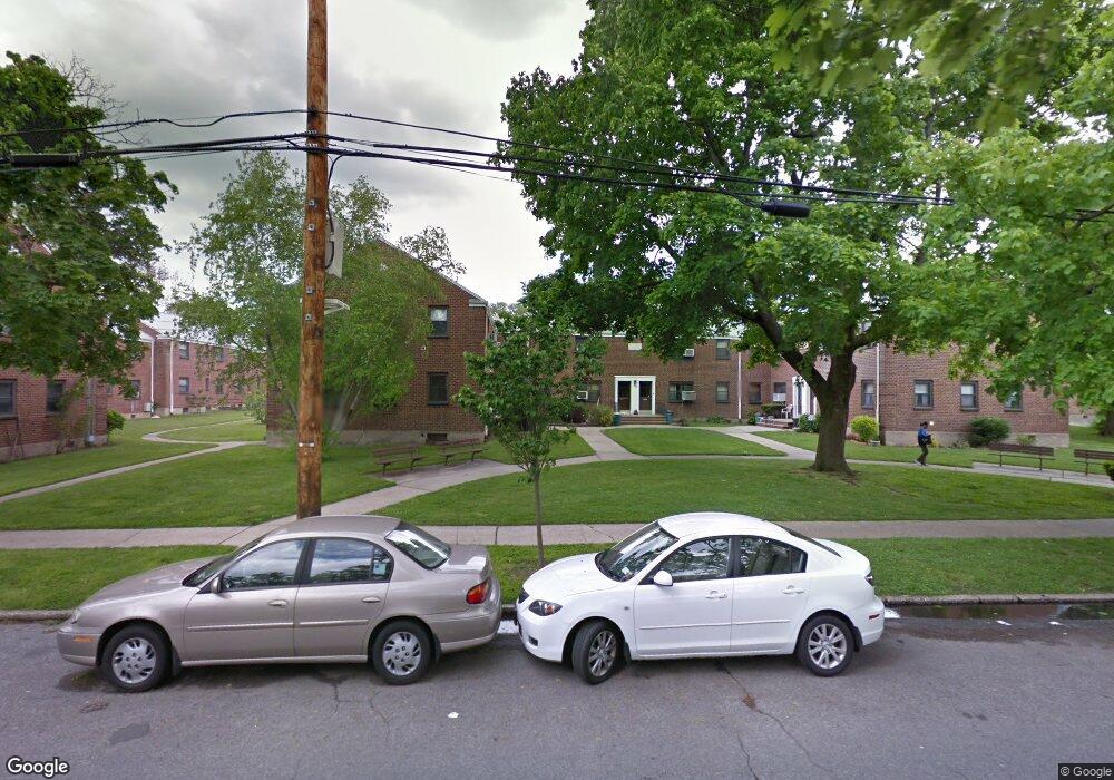 17-11 160 unit 5-95, Whitestone, NY 11357 - photo 1