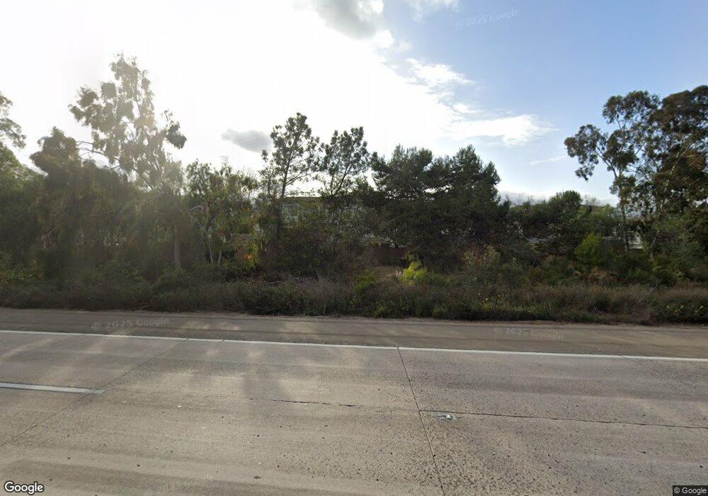 8641 Via Mallorca unit D, La Jolla, CA 92037 - photo 1