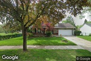 2898 Ticknor Ct, Ann Arbor, MI 48104