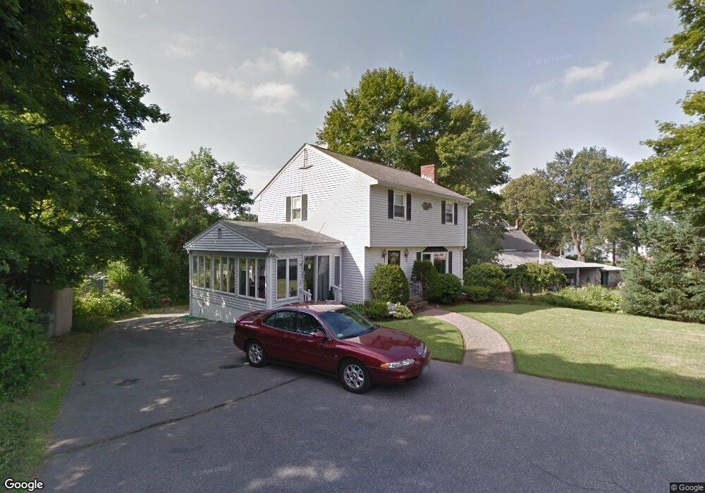 11 Sherman Place Ct, Woburn, MA 01801 - photo 1