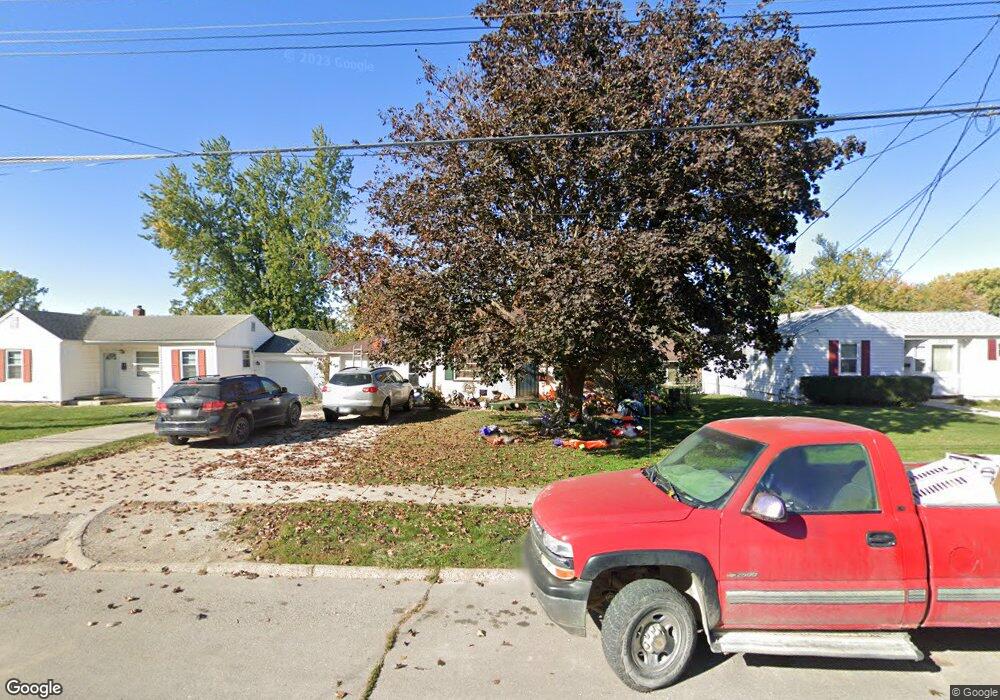 313 E 19th St S, Newton, IA 50208 - photo 1