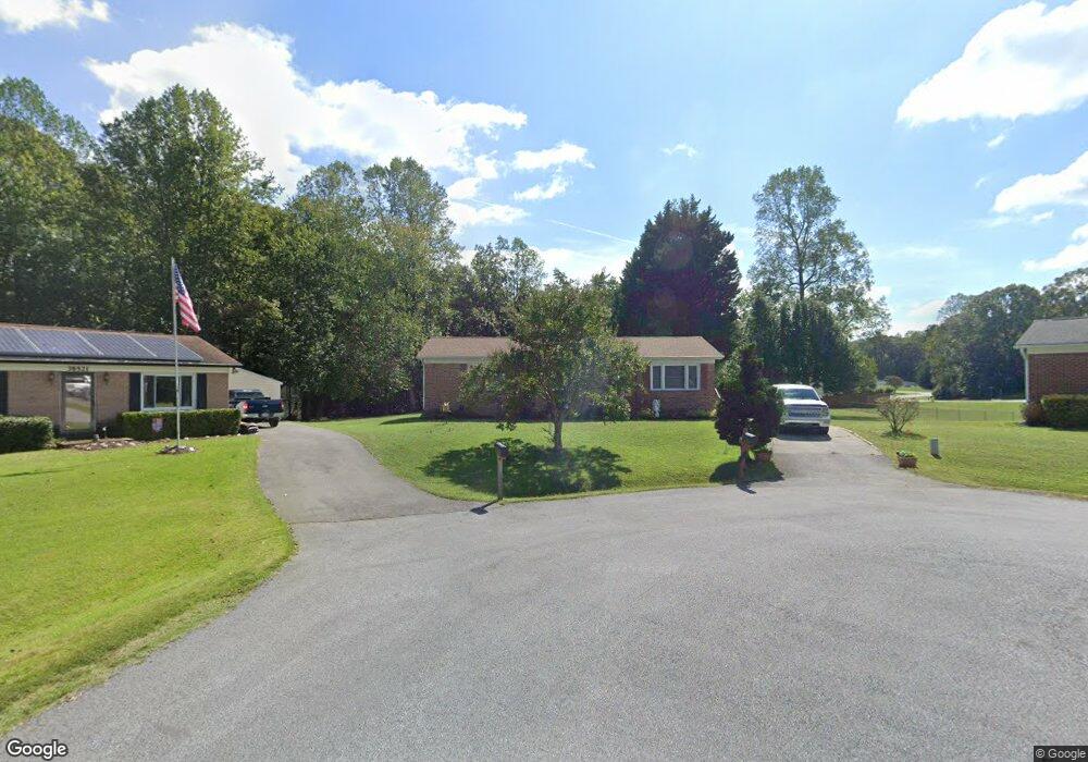 38515 Chelsea Place, Mechanicsville, MD 20659 - photo 1