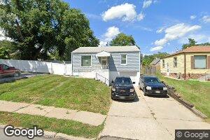 4018 Ohio St, Omaha, NE 68111