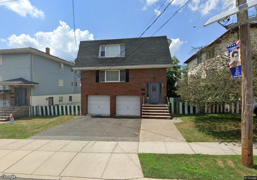 527 Stuyvesant Ave, Lyndhurst, NJ 07071 - photo 1