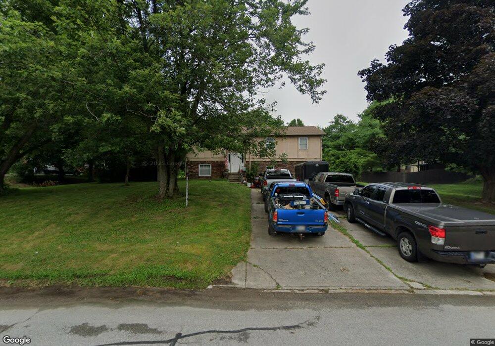 4128 E Maple Dr, Franklin, IN 46131 - photo 1