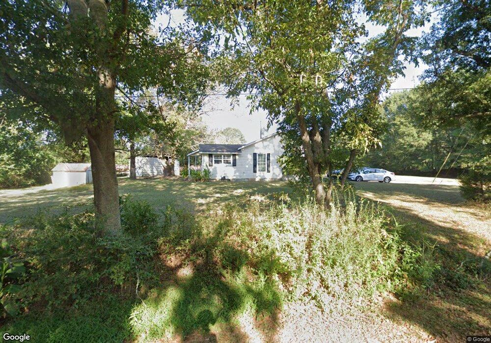 1194 Victron Dr, Hoschton, GA 30548 - photo 1