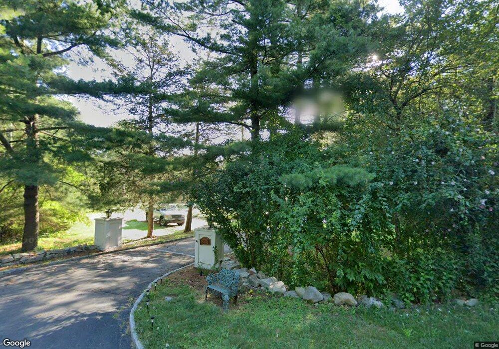 250 Georgetown Rd unit 2, Weston, CT 06883 - photo 1