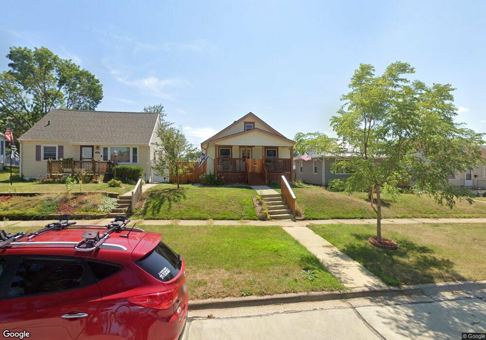 1115 18th Ave SW, Cedar Rapids, IA 52404 - photo 1