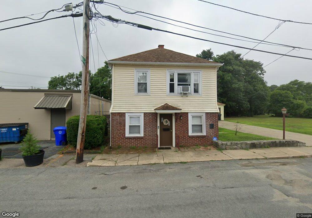 402 Providence St, West Warwick, RI 02893 - photo 1