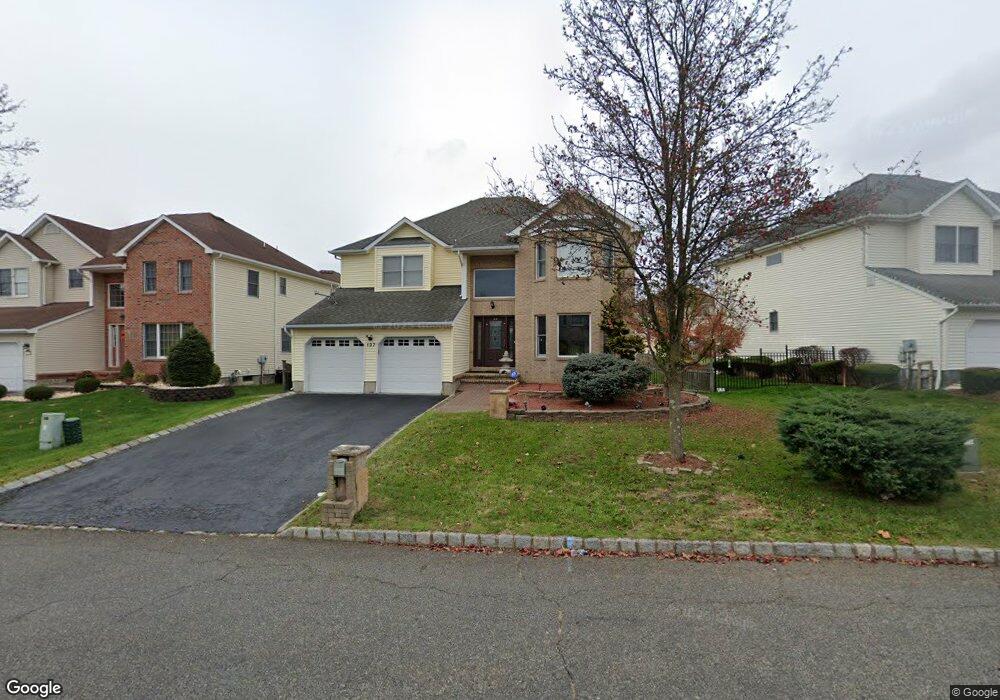 137 Carlton Dr, Parsippany, NJ 07054 - photo 1