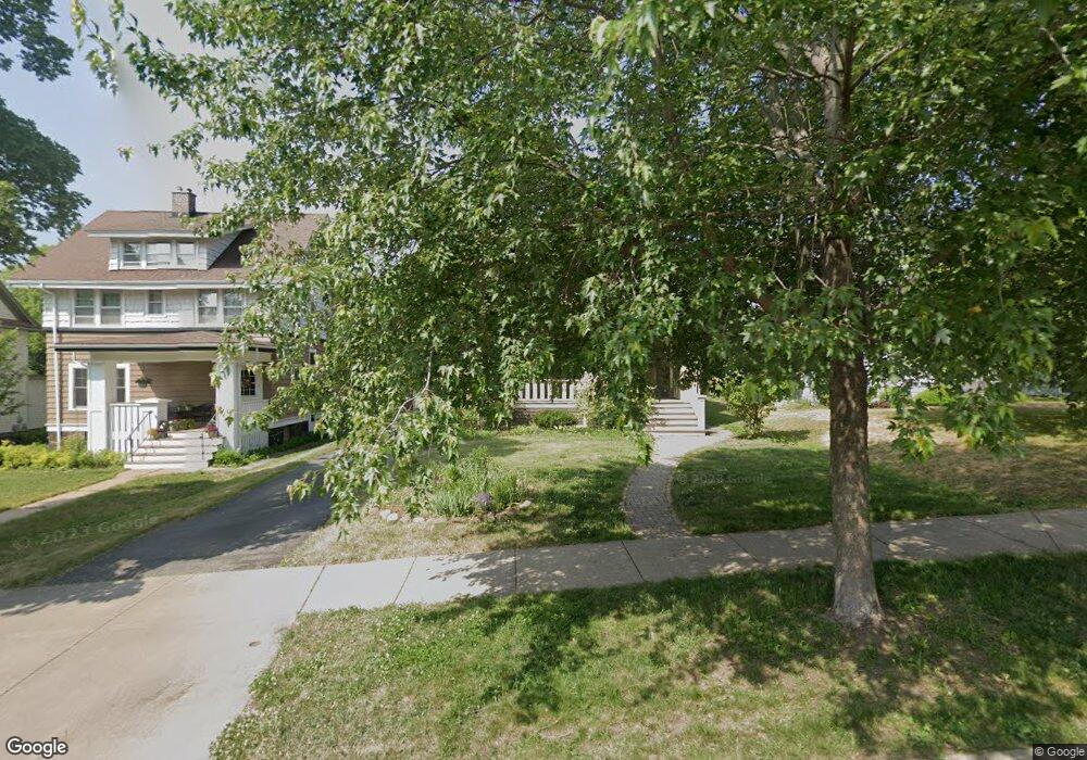 2129 Sussex Ave, Duluth, MN 55803 - photo 1