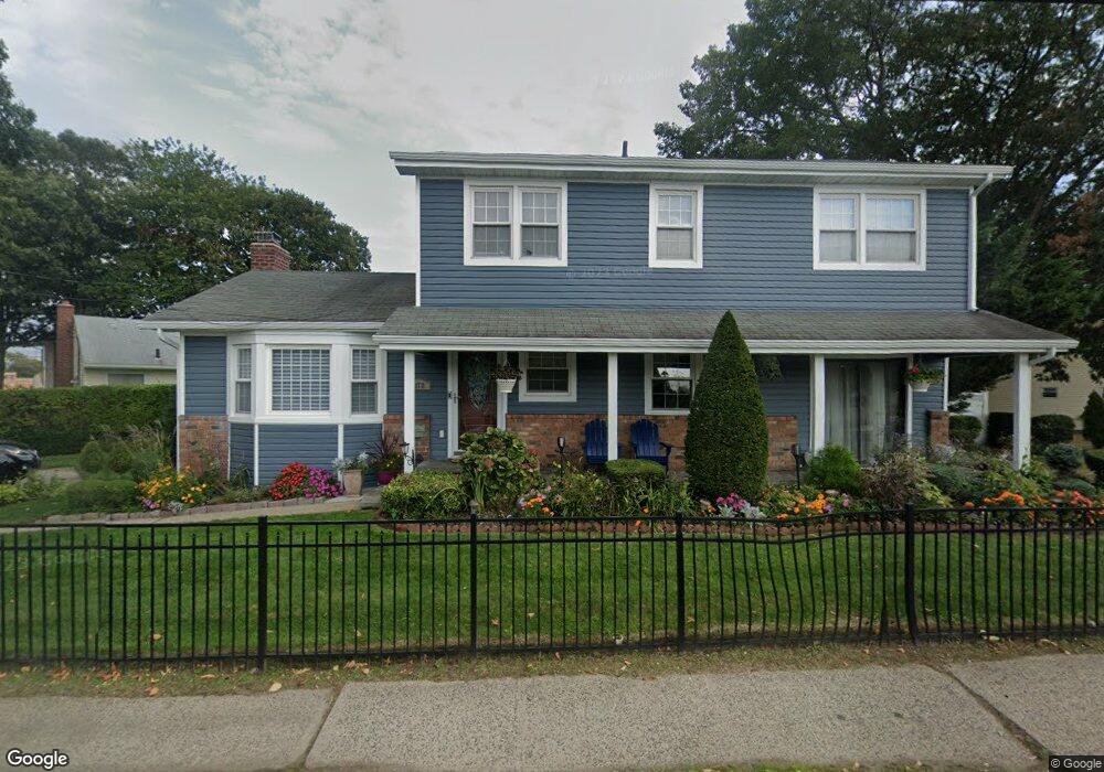 1711 Straight Path, Lindenhurst, NY 11757 - photo 1