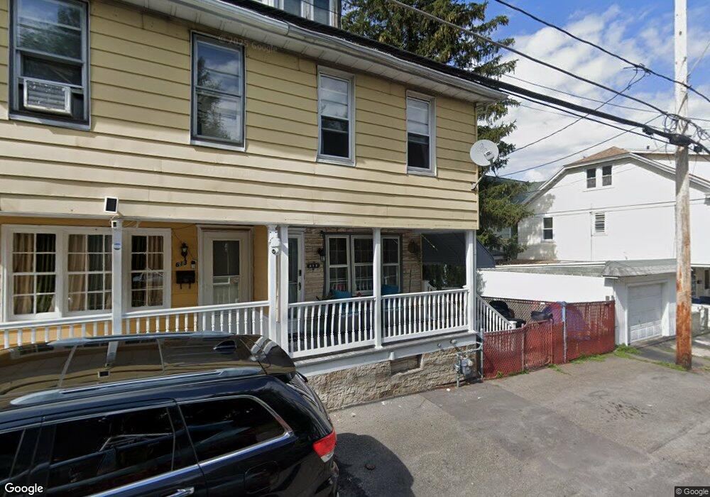 611 W 7th St, Hazleton, PA 18201 - photo 1