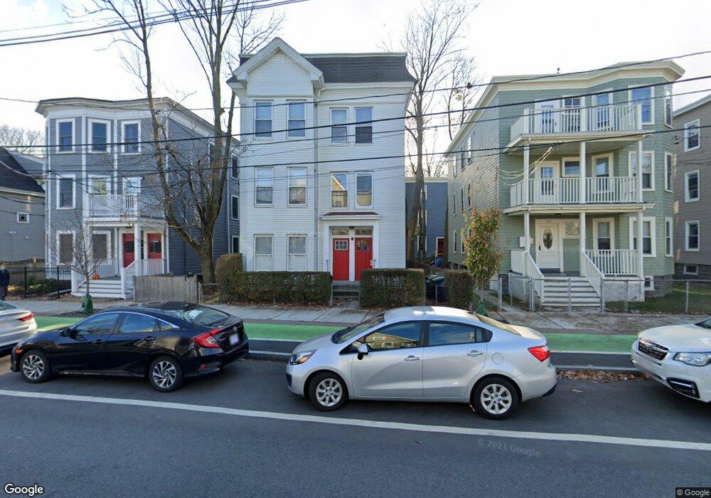 320 Beacon St unit 3, Somerville, MA 02143 - photo 1