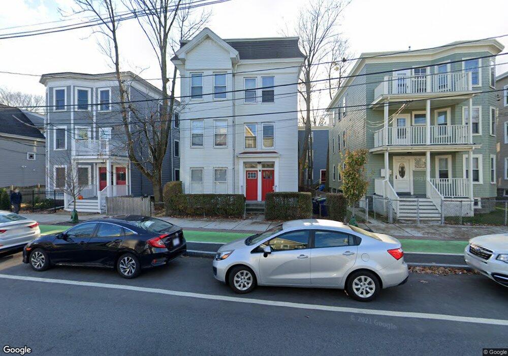 322 Beacon St unit 3, Somerville, MA 02143 - photo 1