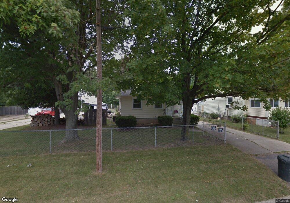 1402 W Downey Ave, Flint, MI 48505 - photo 1